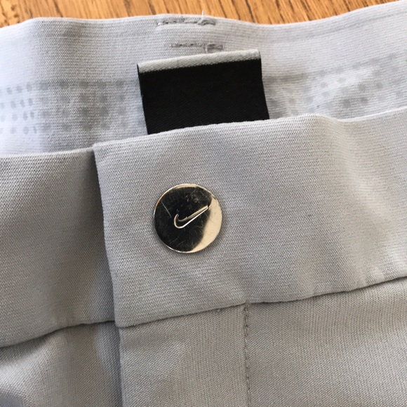 Nike "Tiger Woods Collection" Golf Pants - Picture 3 of 7